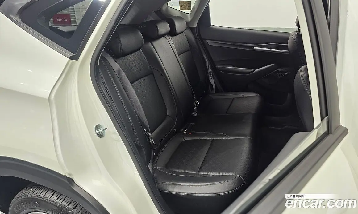 Kia Seltos 2021 1.6 автомат (гидро), фото 16