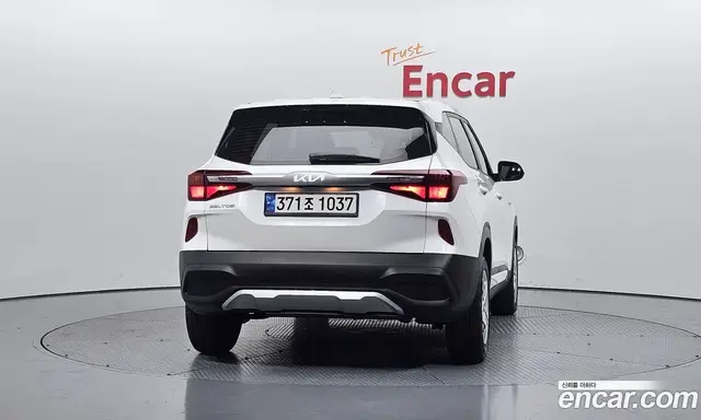 Kia Seltos 2021 1.6 автомат (гидро), миниатюра 3
