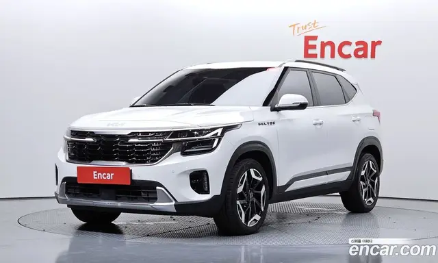Kia Seltos, 2023, 27 939 км