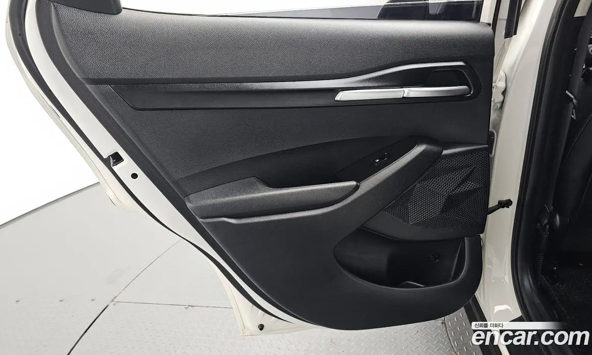 Kia Seltos 2023 1.6 автомат (гидро), фото 15
