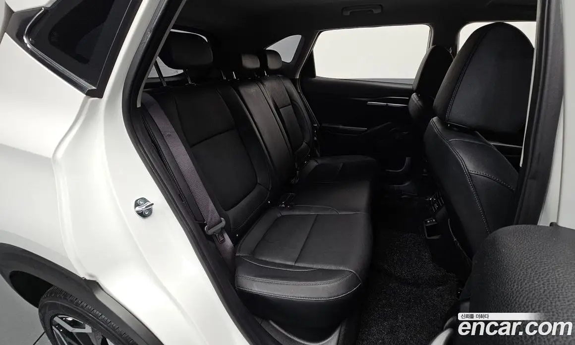 Kia Seltos 2023 1.6 автомат (гидро), фото 17