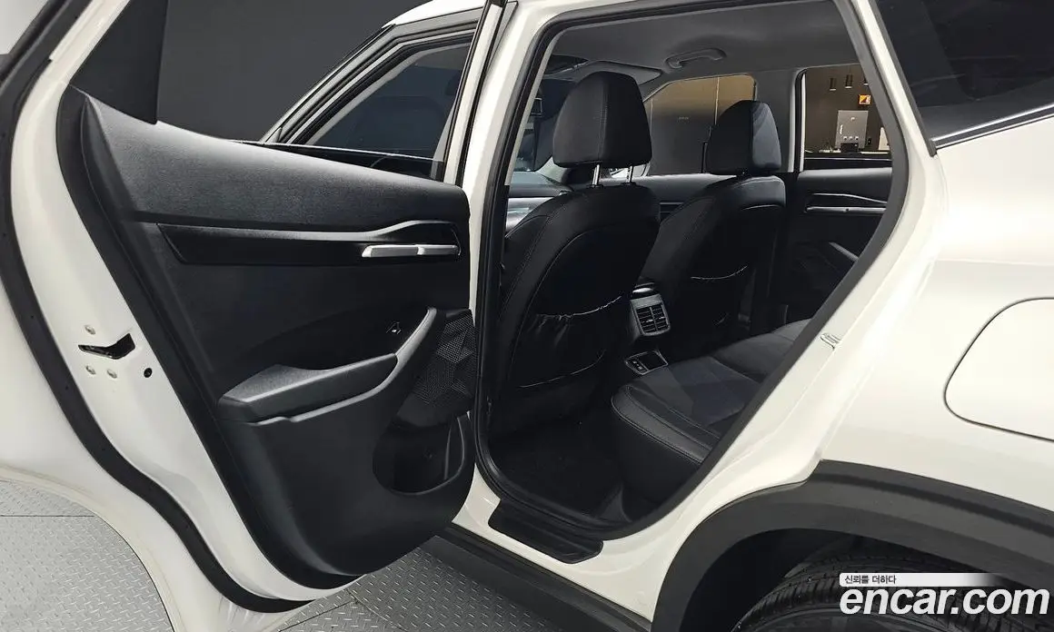Kia Seltos 2023 1.6 автомат (гидро), фото 18