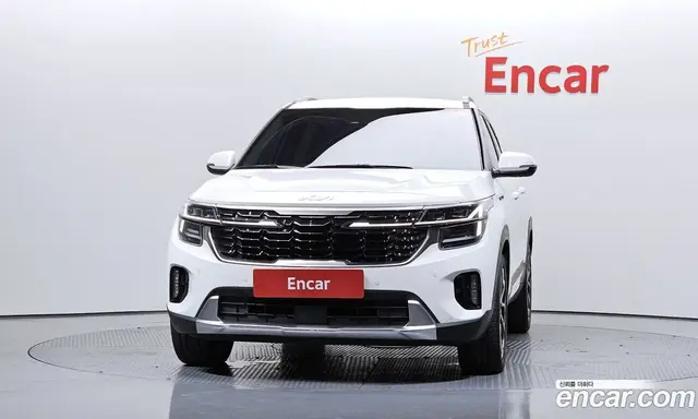 Kia Seltos 2023 1.6 автомат (гидро), миниатюра 3