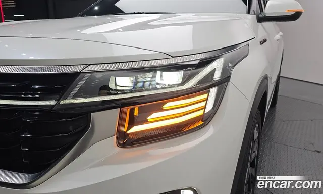 Kia Seltos 2023 1.6 автомат (гидро), миниатюра 8