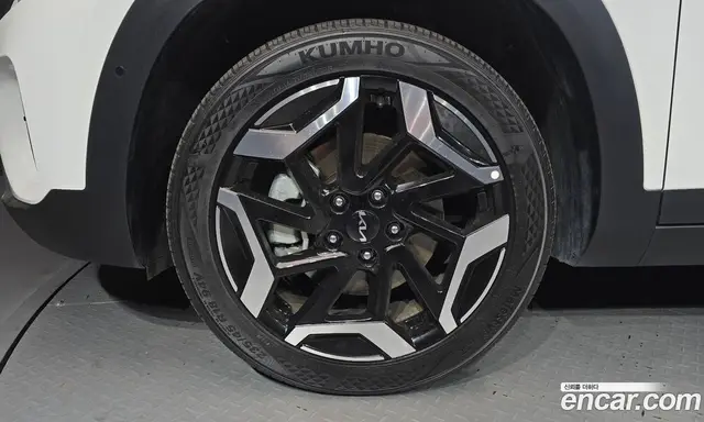 Kia Seltos 2024 1.6 автомат (гидро), миниатюра 5