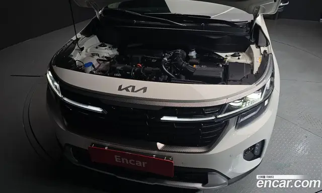 Kia Seltos 2024 1.6 автомат (гидро), миниатюра 6
