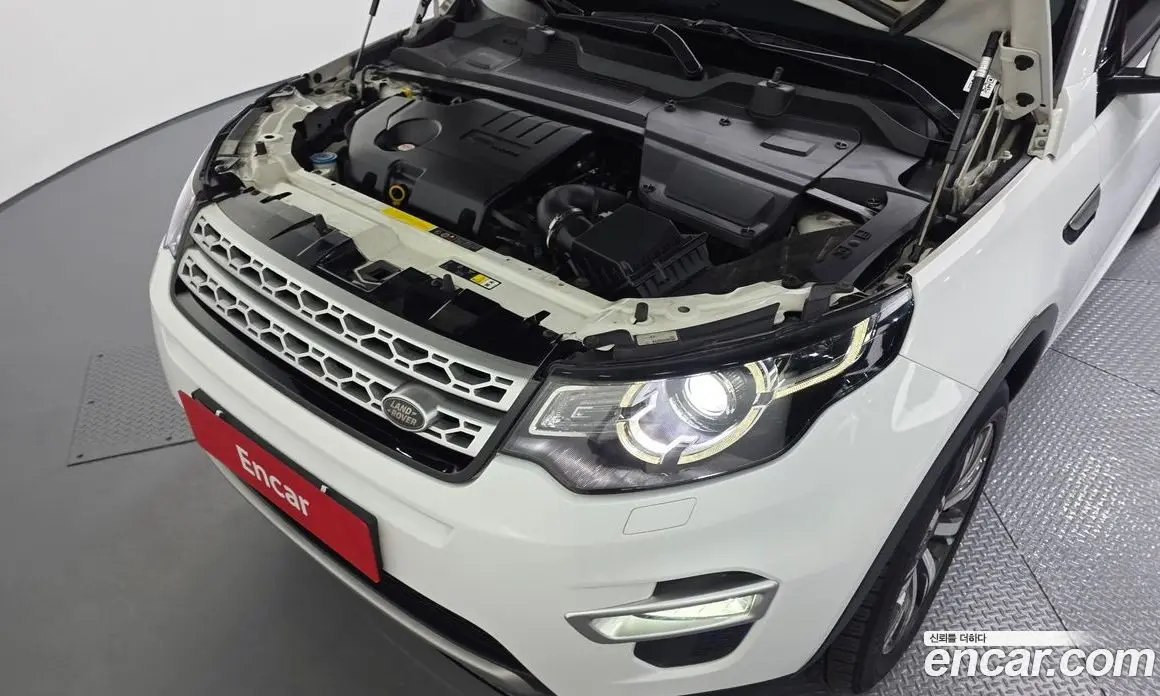 Land Rover Discovery Sport 2017 2.0 автомат (гидро), фото 6