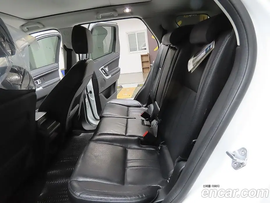 Land Rover Discovery Sport 2018 2.0 автомат (гидро), фото 13