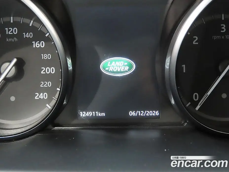 Land Rover Discovery Sport 2018 2.0 автомат (гидро), фото 8