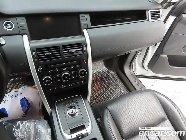 Land Rover Discovery Sport 2018 2.0 автомат (гидро), миниатюра 9