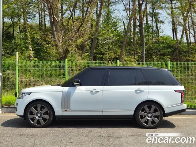 Land Rover Range Rover 2017 4.4 автомат (гидро), миниатюра 2