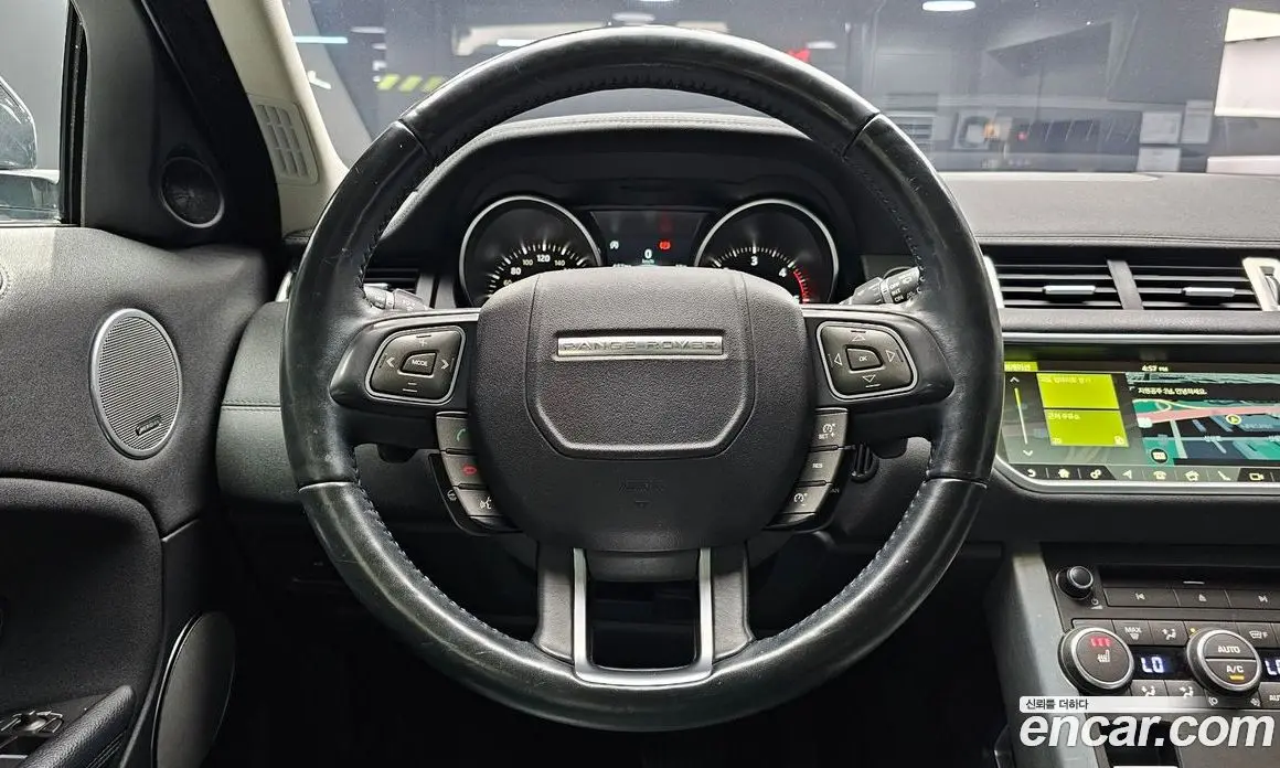 Land Rover Range Rover Evoque 2018 2.0 автомат (гидро), фото 13