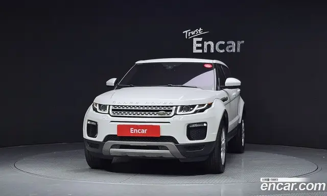 Land Rover Range Rover Evoque 2018 2.0 автомат (гидро), миниатюра 3