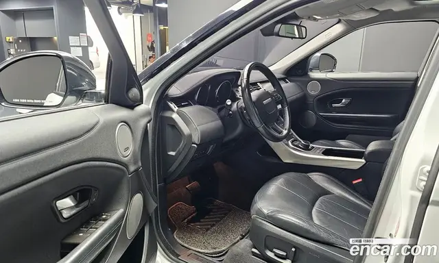 Land Rover Range Rover Evoque 2018 2.0 автомат (гидро), миниатюра 10