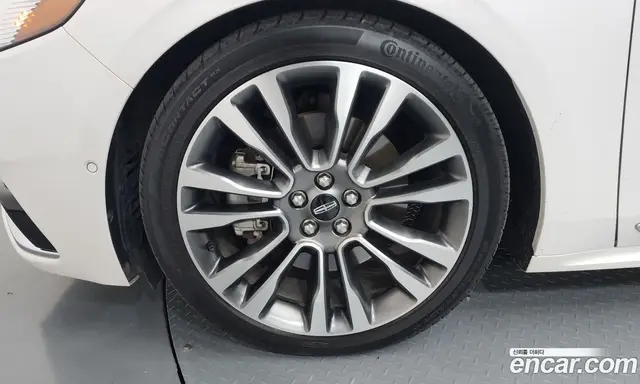 Lincoln Continental 2018 3.0 автомат (гидро), миниатюра 5 Lincoln Continental 2018 3.0 автомат (гидро), миниатюра 5