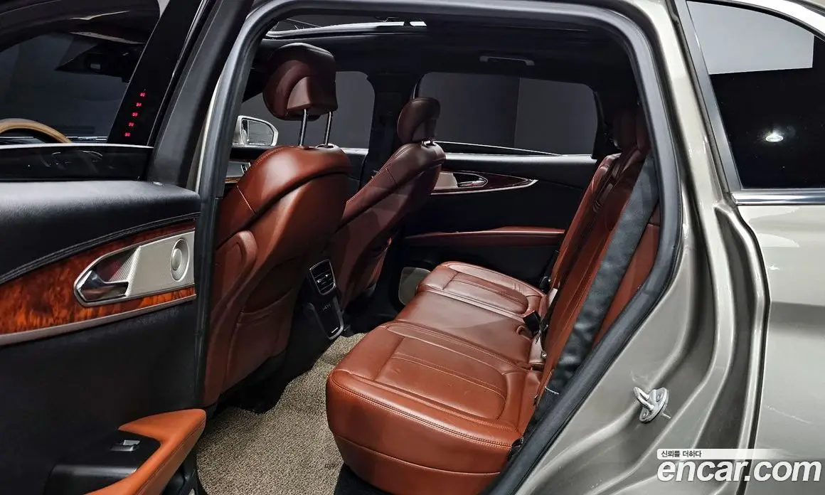 Lincoln MKX 2016 2.7 автомат (гидро), фото 11 Lincoln MKX 2016 2.7 автомат (гидро), фото 11