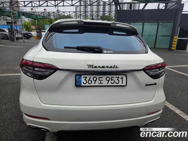 Maserati Levante 2018 3.0 автомат (гидро), миниатюра 2 Maserati Levante 2018 3.0 автомат (гидро), миниатюра 2
