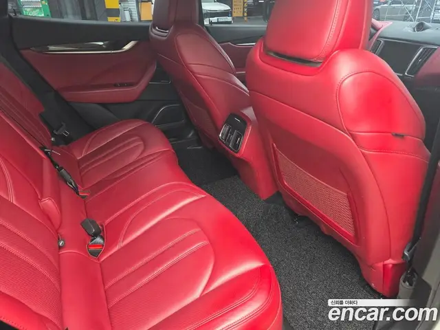 Maserati Levante 2018 3.0 автомат (гидро), миниатюра 8 Maserati Levante 2018 3.0 автомат (гидро), миниатюра 8