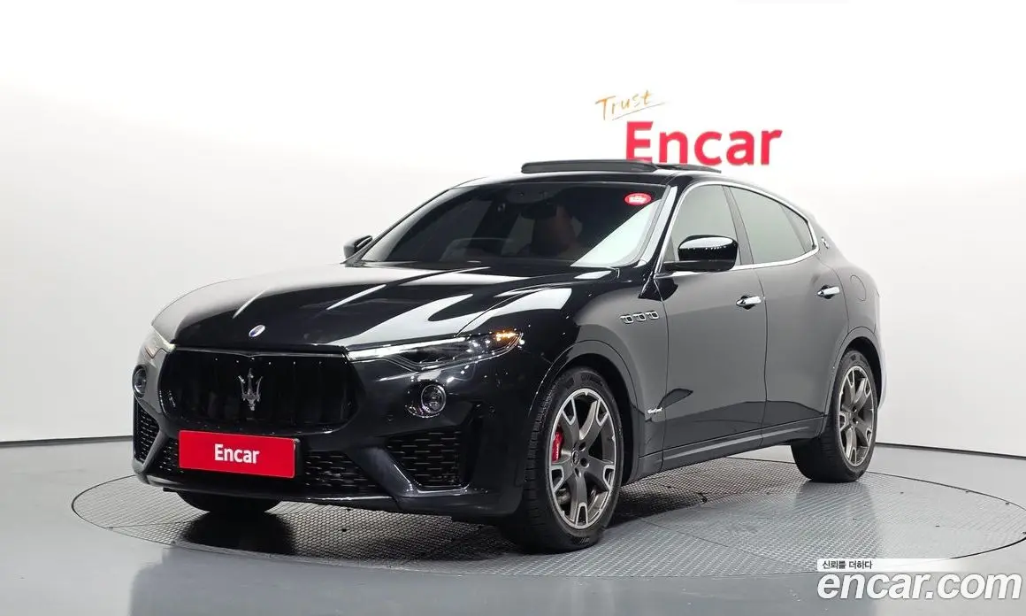 Maserati Levante 2020 3.0 автомат (гидро), фото 1 Maserati Levante 2020 3.0 автомат (гидро), фото 1