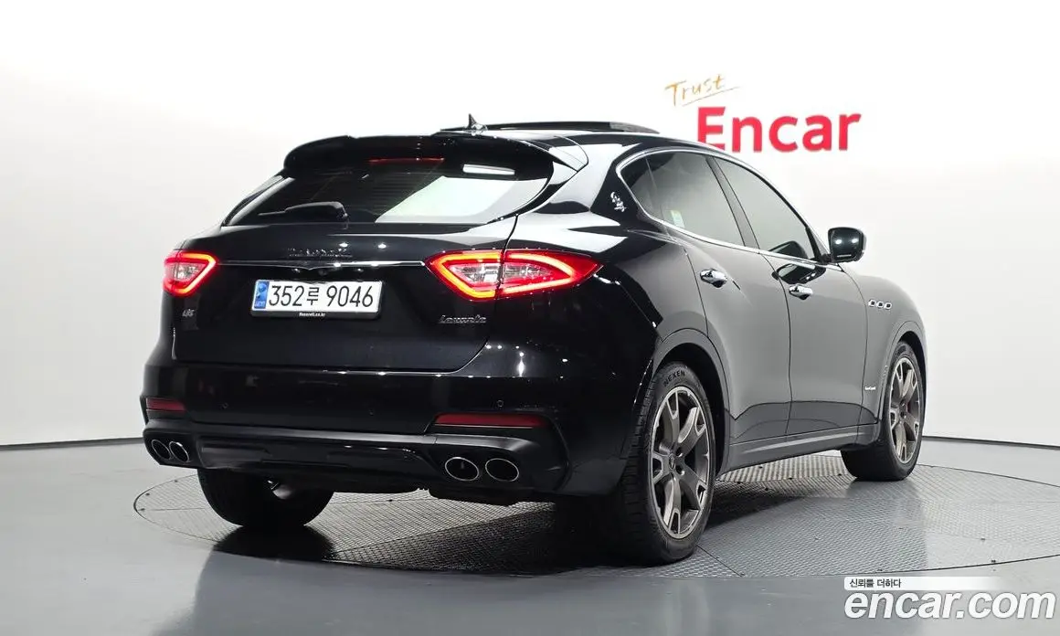 Maserati Levante 2020 3.0 автомат (гидро), фото 2 Maserati Levante 2020 3.0 автомат (гидро), фото 2