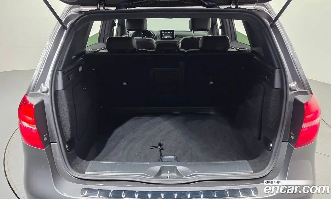 Mercedes-Benz B-Class 2015 2.1 гидро, фото 15 Mercedes-Benz B-Class 2015 2.1 гидро, фото 15