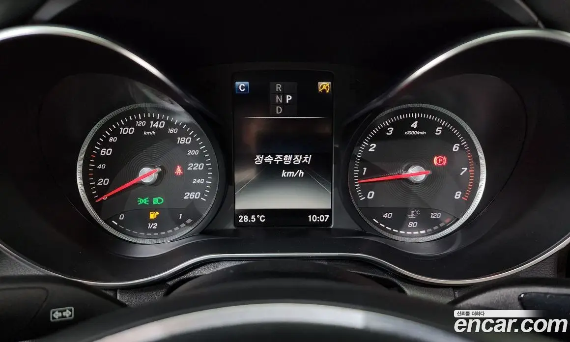 Mercedes-Benz C-Class 2017 2.0 гидро, фото 11 Mercedes-Benz C-Class 2017 2.0 гидро, фото 11