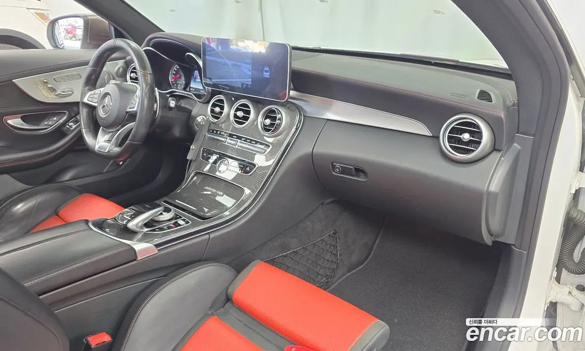 Mercedes-Benz C-Class 2017 4.0 гидро, фото 7 Mercedes-Benz C-Class 2017 4.0 гидро, фото 7
