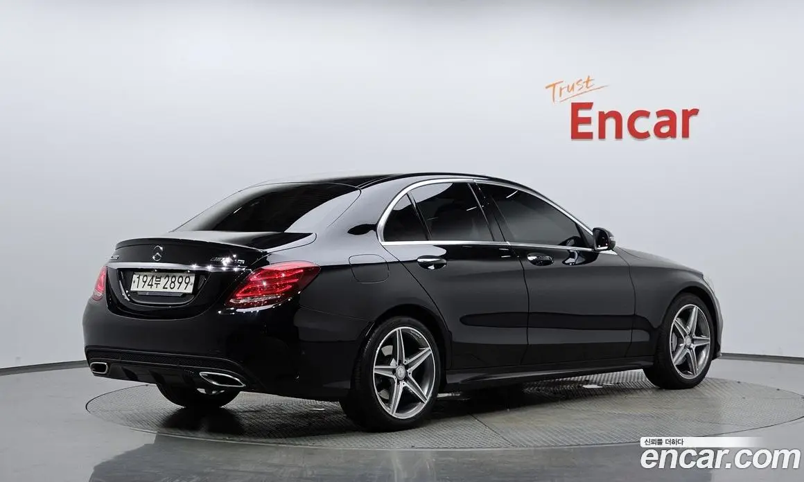 Mercedes-Benz C-Class 2017 2.0 гидро, фото 1 Mercedes-Benz C-Class 2017 2.0 гидро, фото 1
