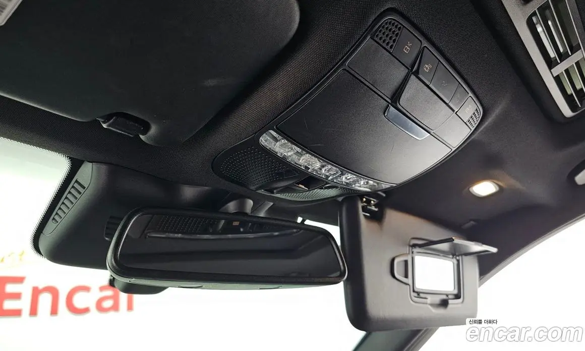 Mercedes-Benz C-Class 2017 2.0 гидро, фото 22 Mercedes-Benz C-Class 2017 2.0 гидро, фото 22