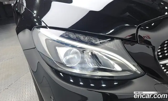 Mercedes-Benz C-Class 2017 2.0 гидро, миниатюра 7 Mercedes-Benz C-Class 2017 2.0 гидро, миниатюра 7