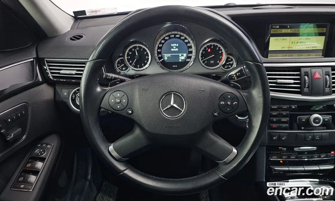 Mercedes-Benz E-Class 2011 3.5 гидро, фото 13 Mercedes-Benz E-Class 2011 3.5 гидро, фото 13