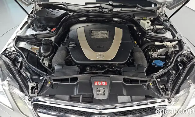 Mercedes-Benz E-Class 2011 3.5 гидро, миниатюра 6 Mercedes-Benz E-Class 2011 3.5 гидро, миниатюра 6