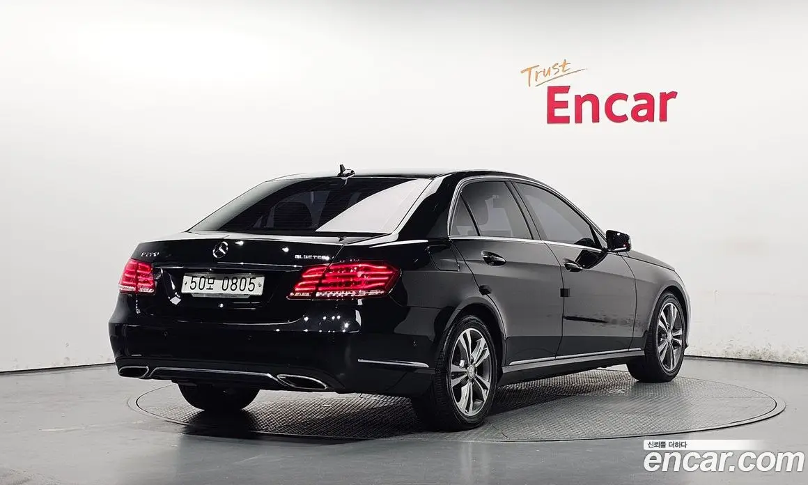 Mercedes-Benz E-Class 2016 2.1 гидро, фото 1 Mercedes-Benz E-Class 2016 2.1 гидро, фото 1