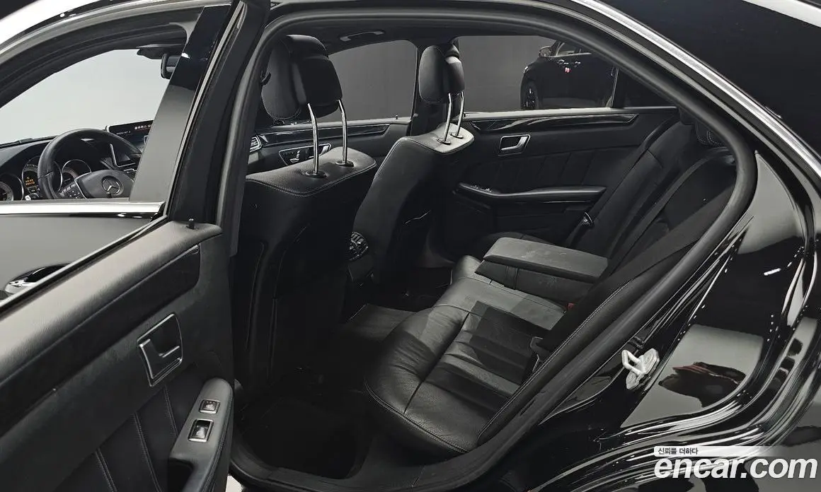 Mercedes-Benz E-Class 2016 2.1 гидро, фото 17 Mercedes-Benz E-Class 2016 2.1 гидро, фото 17