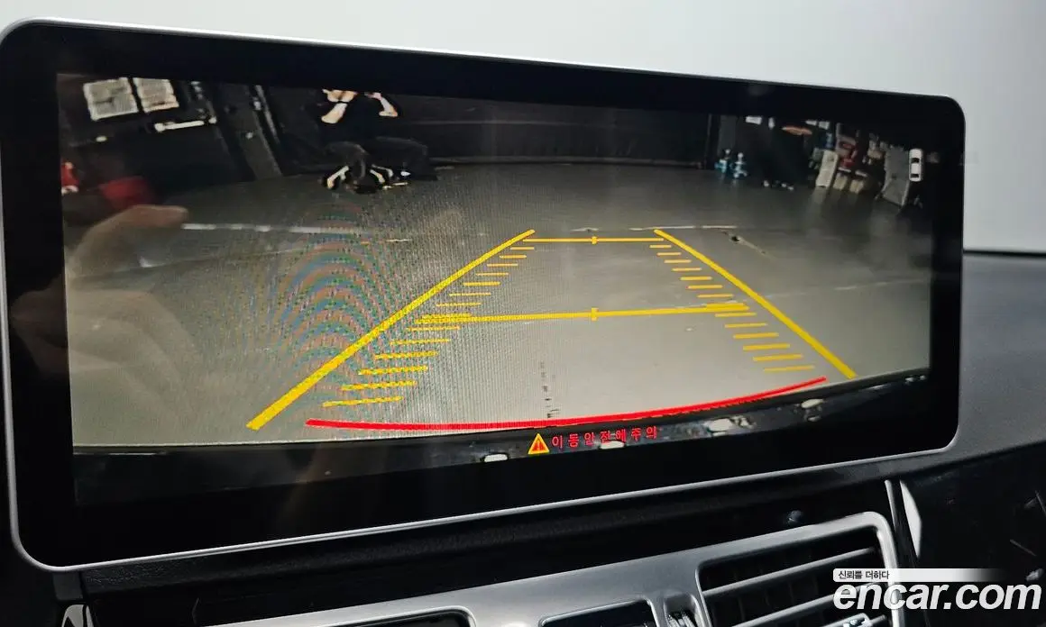 Mercedes-Benz E-Class 2016 2.1 гидро, фото 20 Mercedes-Benz E-Class 2016 2.1 гидро, фото 20