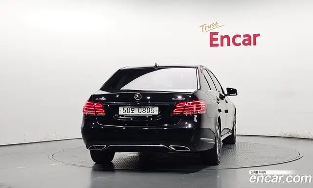 Mercedes-Benz E-Class 2016 2.1 гидро, миниатюра 3 Mercedes-Benz E-Class 2016 2.1 гидро, миниатюра 3