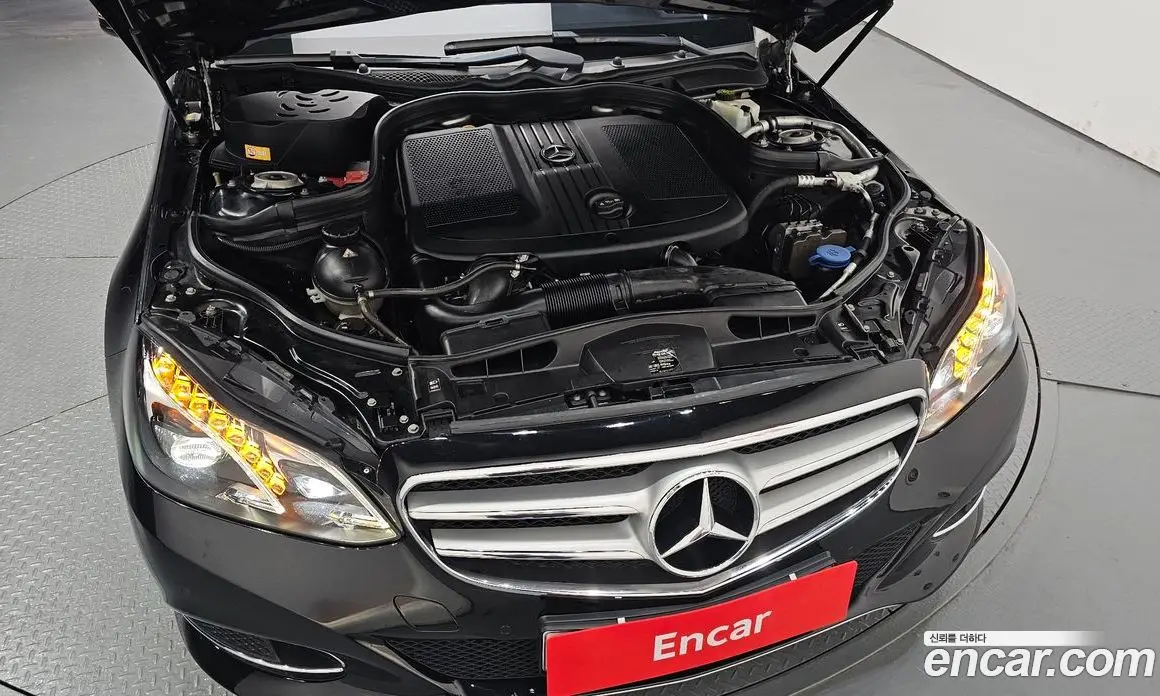 Mercedes-Benz E-Class 2016 2.1 гидро, фото 5 Mercedes-Benz E-Class 2016 2.1 гидро, фото 5
