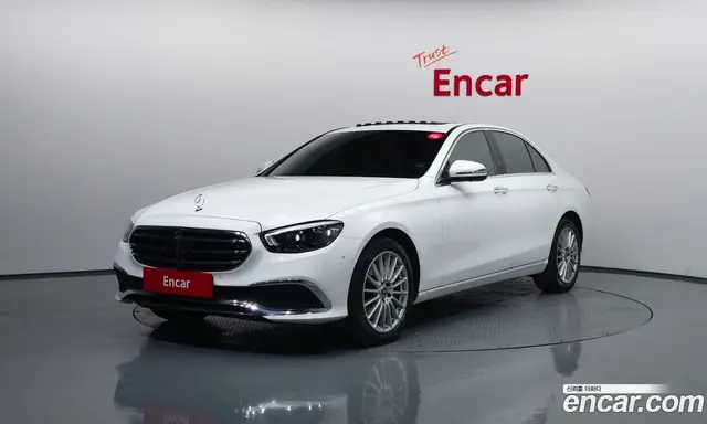 Mercedes-Benz E-Class, 2022, 56 816 км