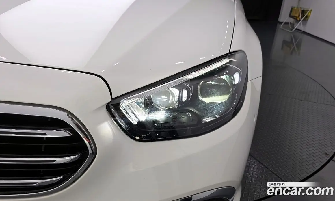 Mercedes-Benz E-Class 2022 2.0 автомат (гидро), фото 8