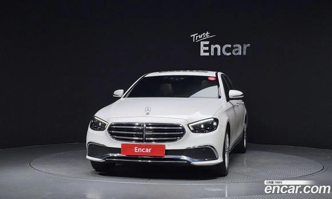 Mercedes-Benz E-Class 2022 2.0 гидро, фото 3 Mercedes-Benz E-Class 2022 2.0 гидро, фото 3