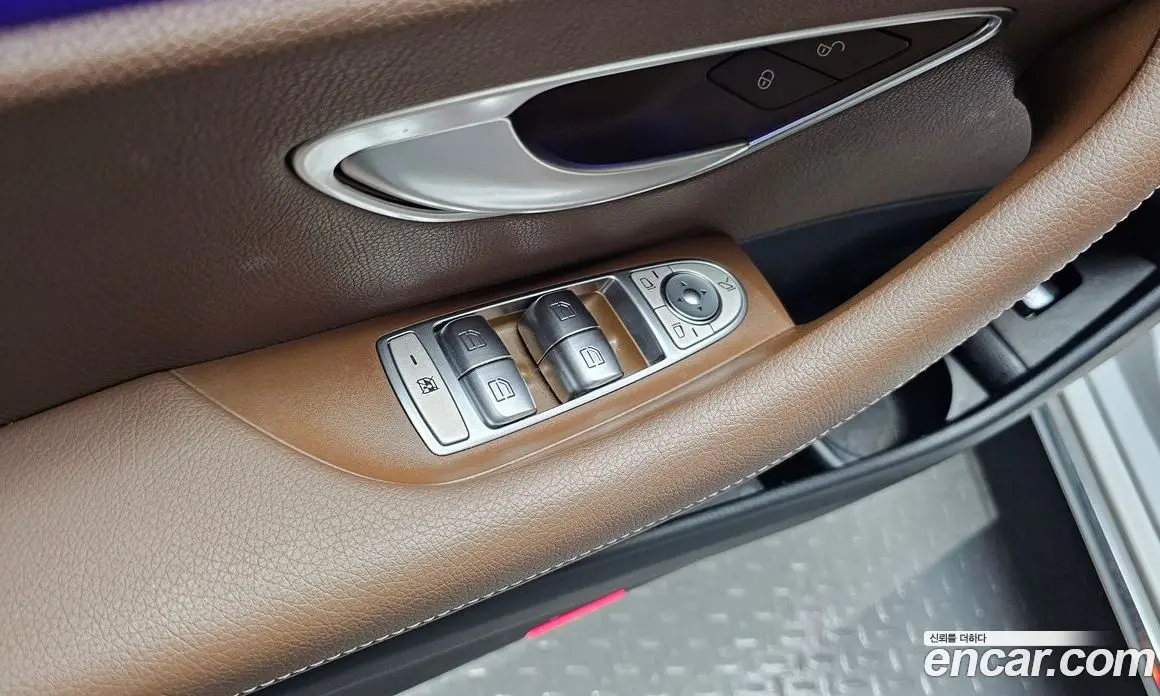 Mercedes-Benz E-Class 2022 2.0 гидро, фото 29 Mercedes-Benz E-Class 2022 2.0 гидро, фото 29