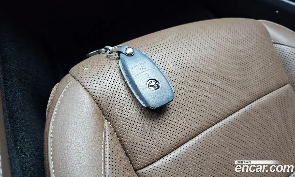 Mercedes-Benz E-Class 2022 2.0 гидро, фото 30 Mercedes-Benz E-Class 2022 2.0 гидро, фото 30