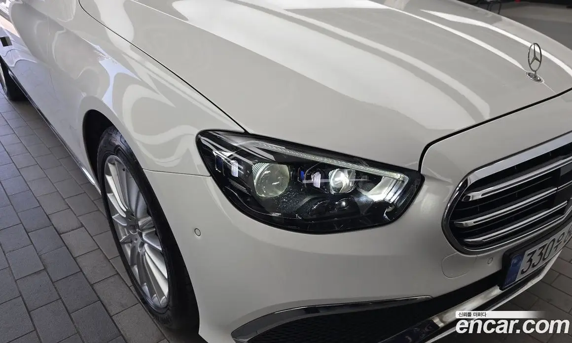 Mercedes-Benz E-Class 2022 2.0 гидро, фото 8