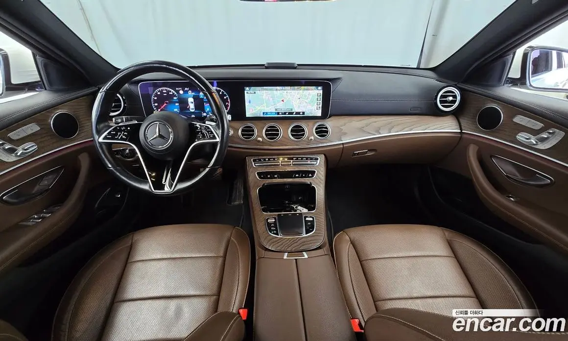 Mercedes-Benz E-Class 2022 2.0 гидро, фото 10