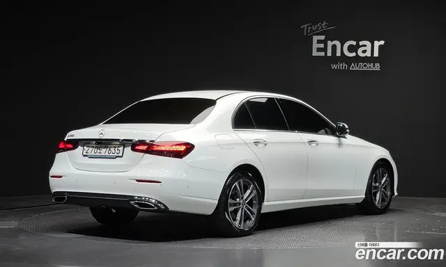 Mercedes-Benz E-Class 2023 2.0 гидро, миниатюра 2 Mercedes-Benz E-Class 2023 2.0 гидро, миниатюра 2