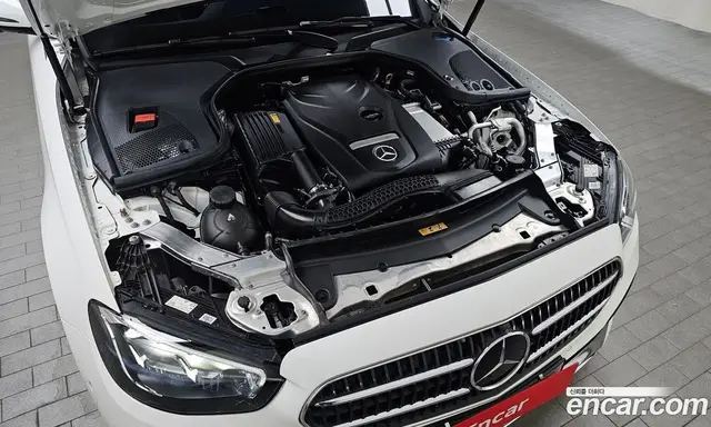 Mercedes-Benz E-Class 2023 2.0 гидро, миниатюра 6 Mercedes-Benz E-Class 2023 2.0 гидро, миниатюра 6