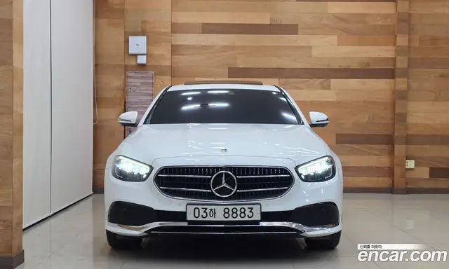 Mercedes-Benz E-Class 2023 2.0 гидро, миниатюра 3 Mercedes-Benz E-Class 2023 2.0 гидро, миниатюра 3