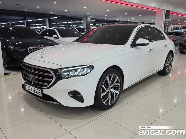 Mercedes-Benz E-Class, 2025, 20 683 км