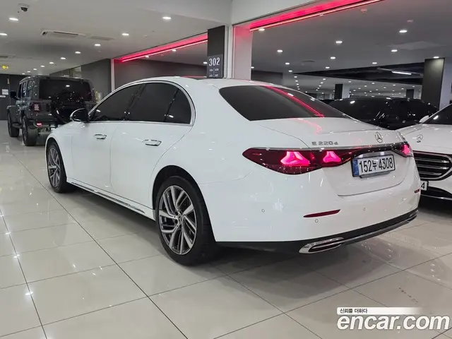 Mercedes-Benz E-Class 2025 2.0 гидро, миниатюра 2 Mercedes-Benz E-Class 2025 2.0 гидро, миниатюра 2