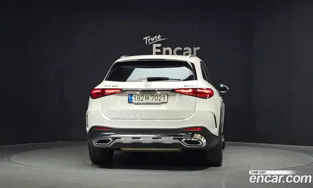 Mercedes-Benz GLC-Class 2023 2.0 гидро, миниатюра 4 Mercedes-Benz GLC-Class 2023 2.0 гидро, миниатюра 4